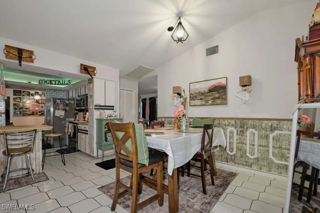 1120 SE 30th Street Cape Coral FL 33904