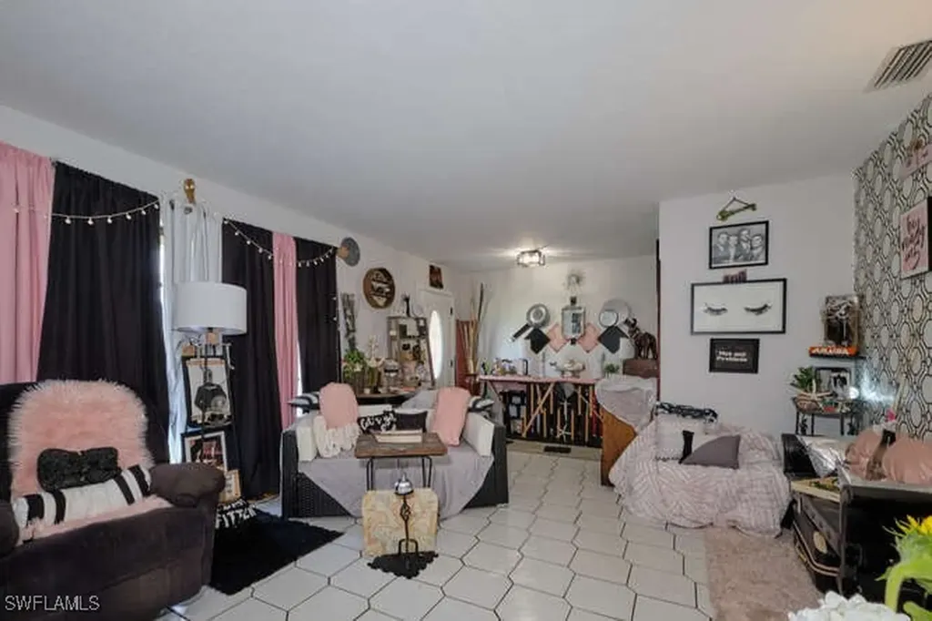 1120 SE 30th Street Cape Coral FL 33904