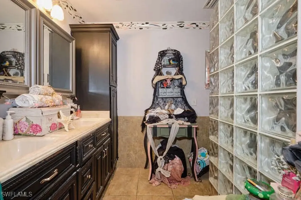 1120 SE 30th Street Cape Coral FL 33904