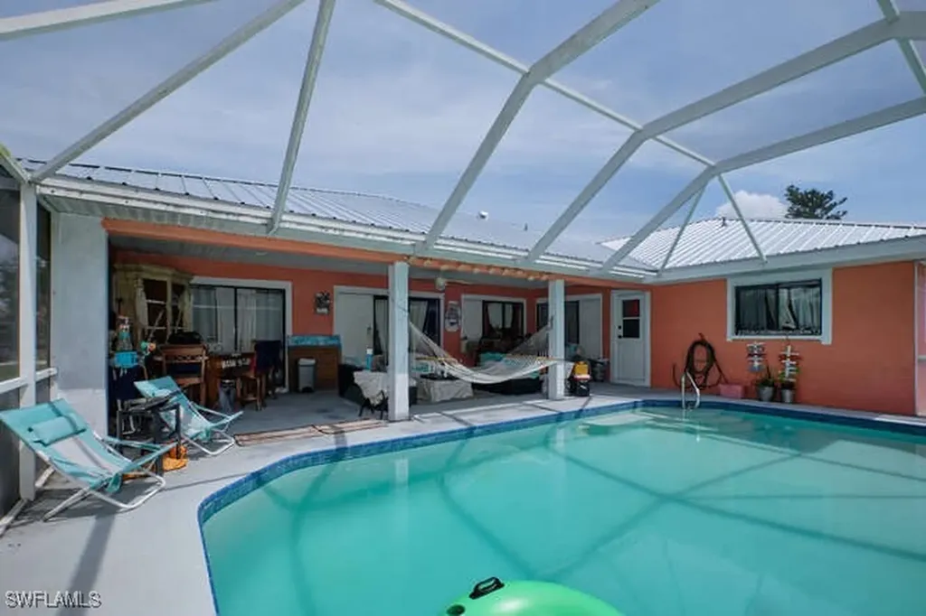 1120 SE 30th Street Cape Coral FL 33904
