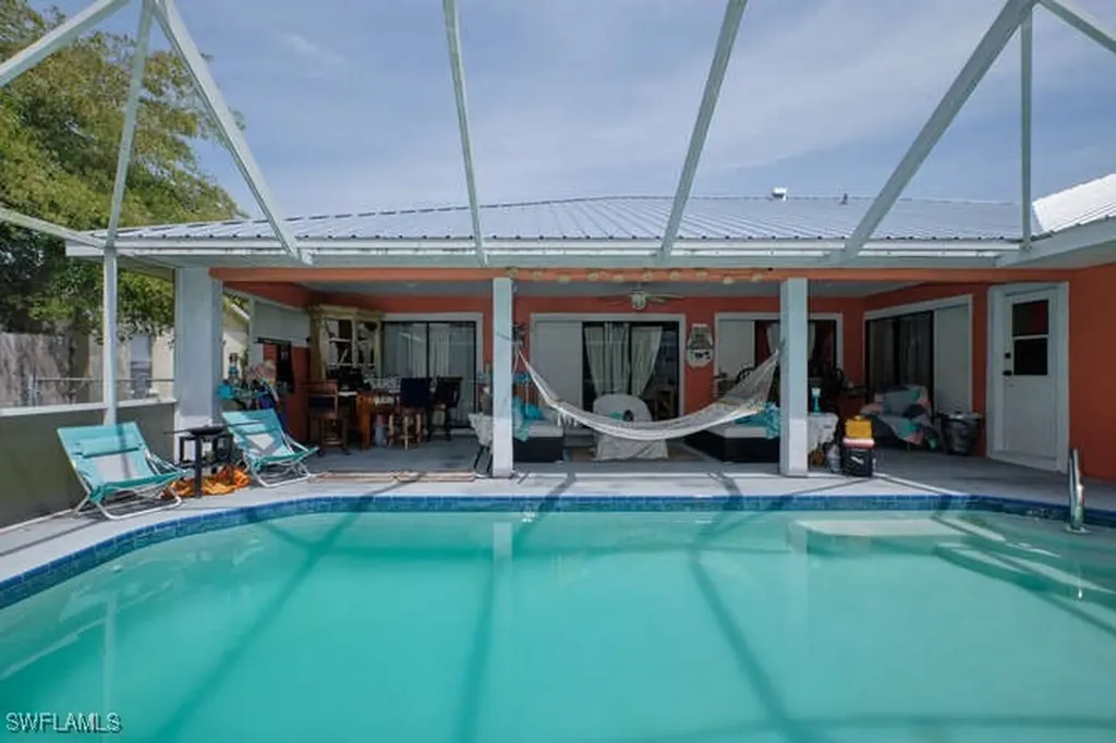 1120 SE 30th Street Cape Coral FL 33904