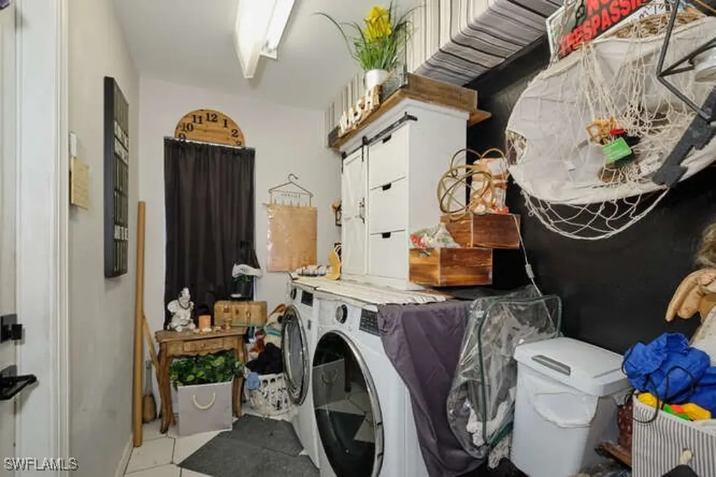 1120 SE 30th Street Cape Coral FL 33904
