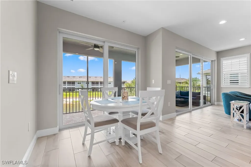 2609 Seychelles Circle Naples FL 34112