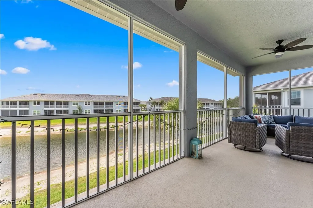 2609 Seychelles Circle Naples FL 34112