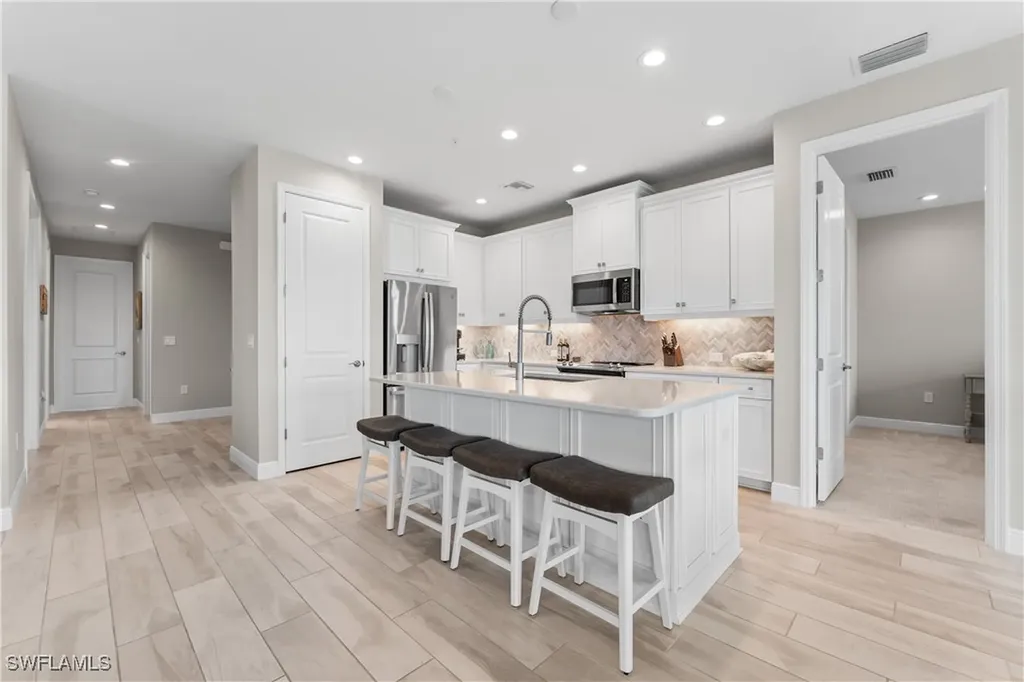 2609 Seychelles Circle Naples FL 34112