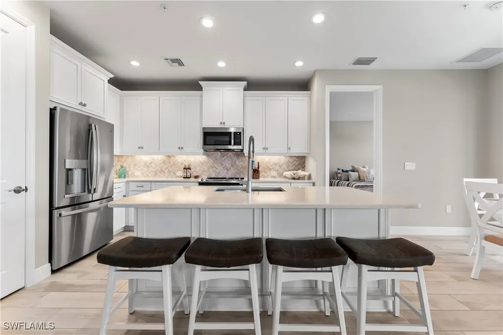 2609 Seychelles Circle Naples FL 34112