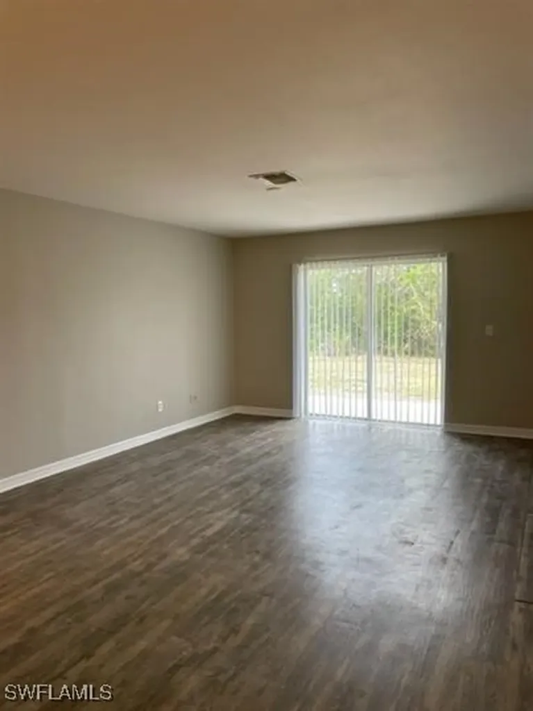 111 E 12th Street Lehigh Acres FL 33972
