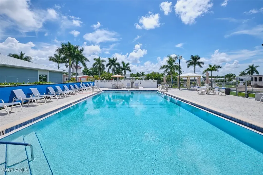 17135 Taffy Street Fort Myers FL 33908