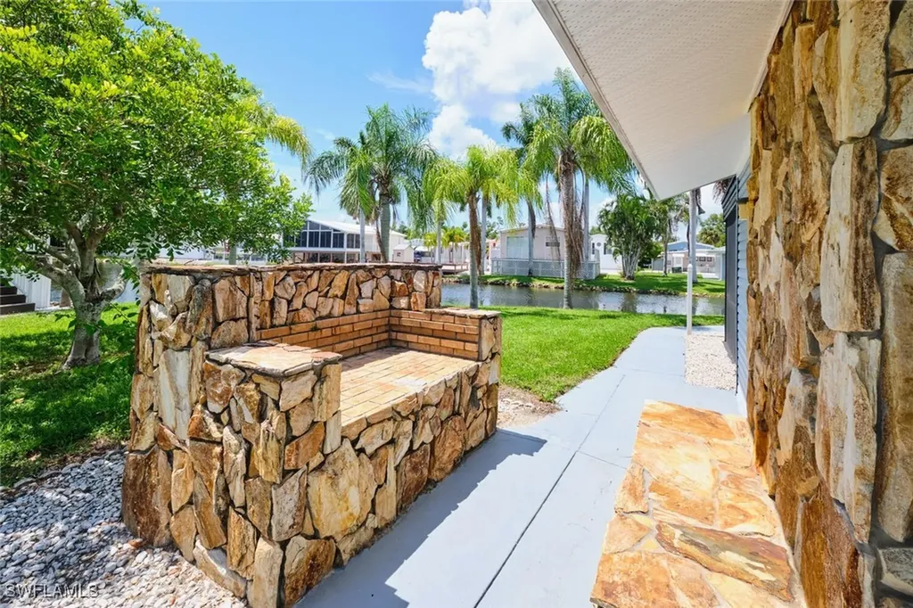 17135 Taffy Street Fort Myers FL 33908