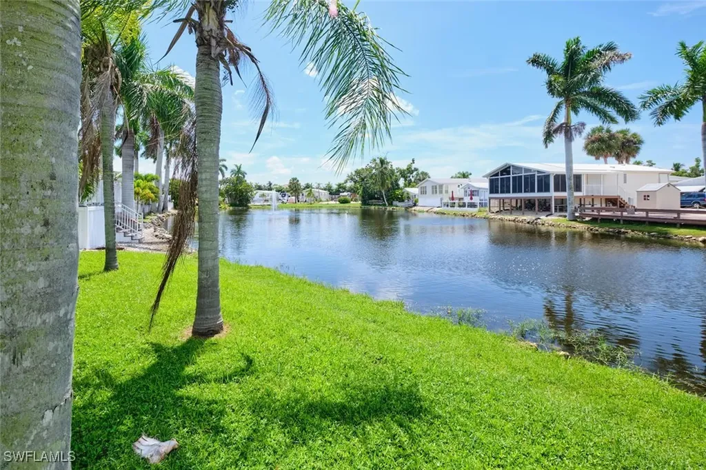 17135 Taffy Street Fort Myers FL 33908