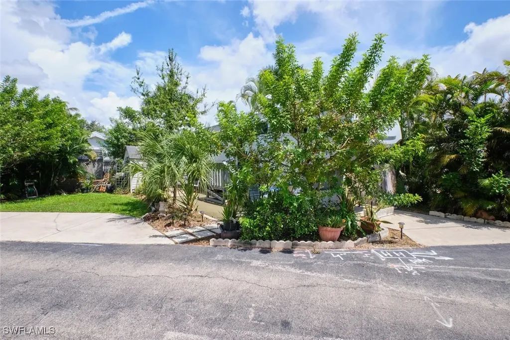 17135 Taffy Street Fort Myers FL 33908