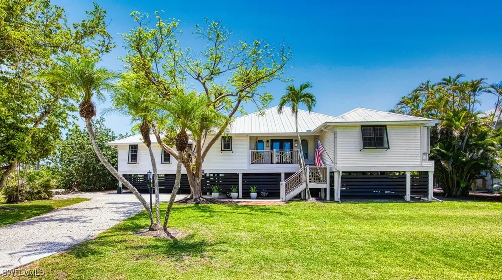 1589 Sand Castle Road Sanibel FL 33957
