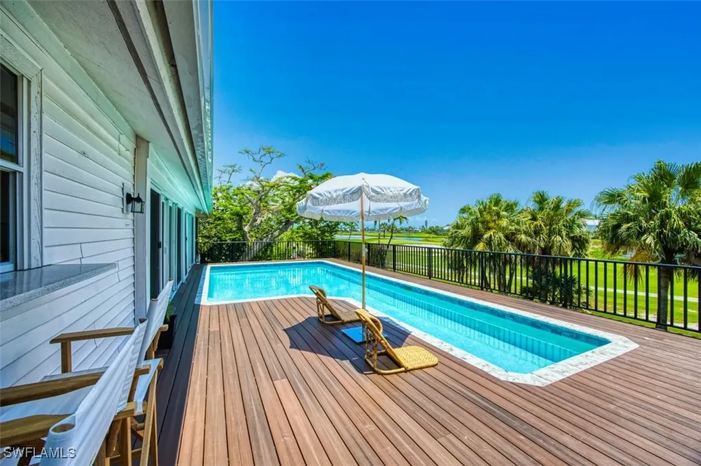 1589 Sand Castle Road Sanibel FL 33957