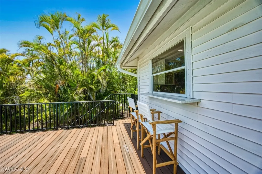 1589 Sand Castle Road Sanibel FL 33957