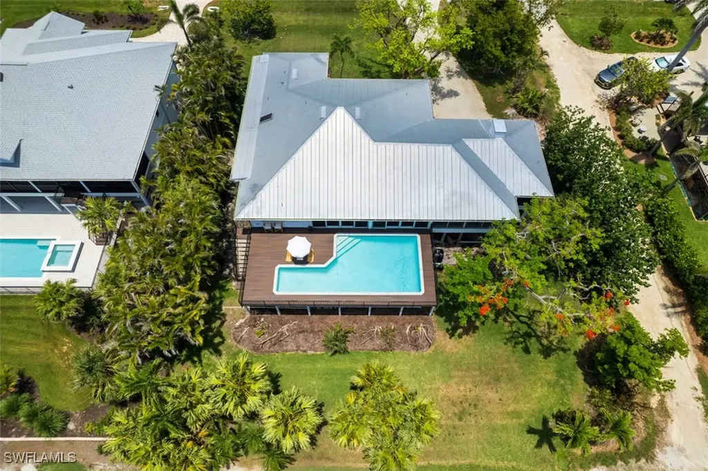 1589 Sand Castle Road Sanibel FL 33957