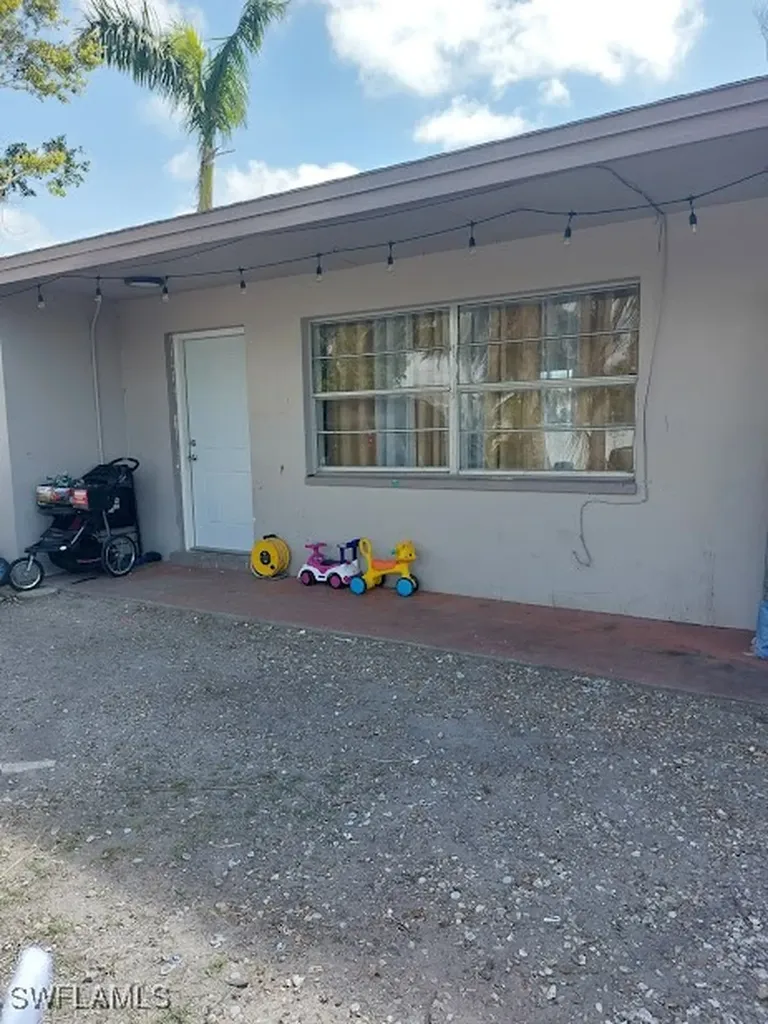 11421 Kimble Drive Fort Myers FL 33908