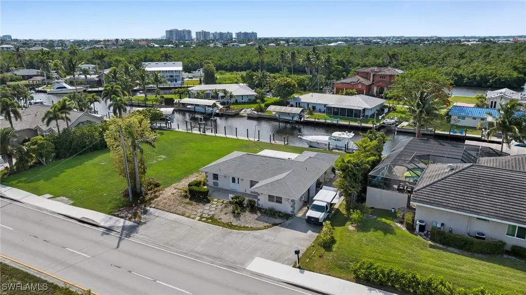 14260 Mcgregor Boulevard Fort Myers FL 33919