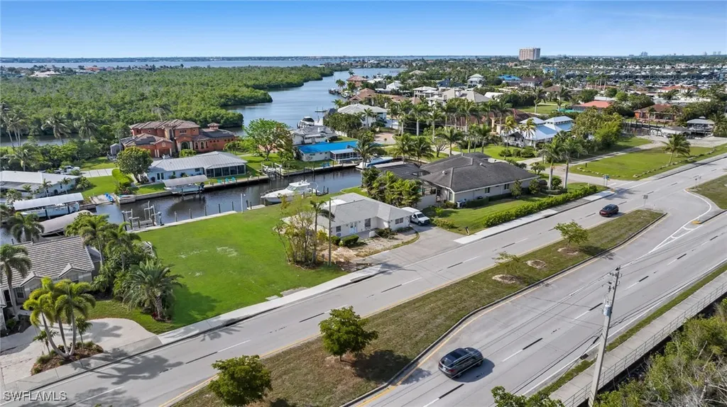 14260 Mcgregor Boulevard Fort Myers FL 33919