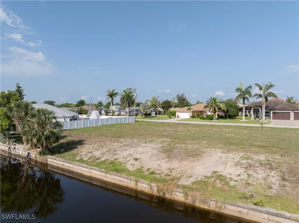2529 SE 19th Avenue Cape Coral FL 33904