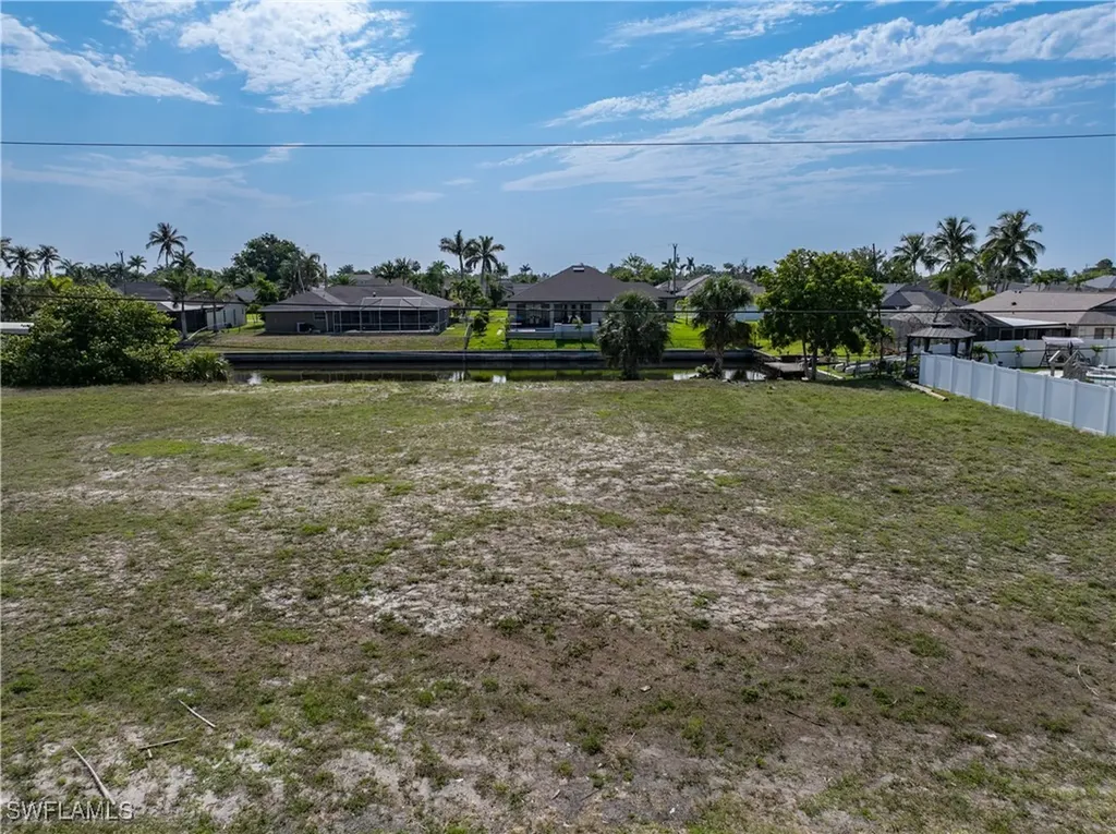 2529 SE 19th Avenue Cape Coral FL 33904