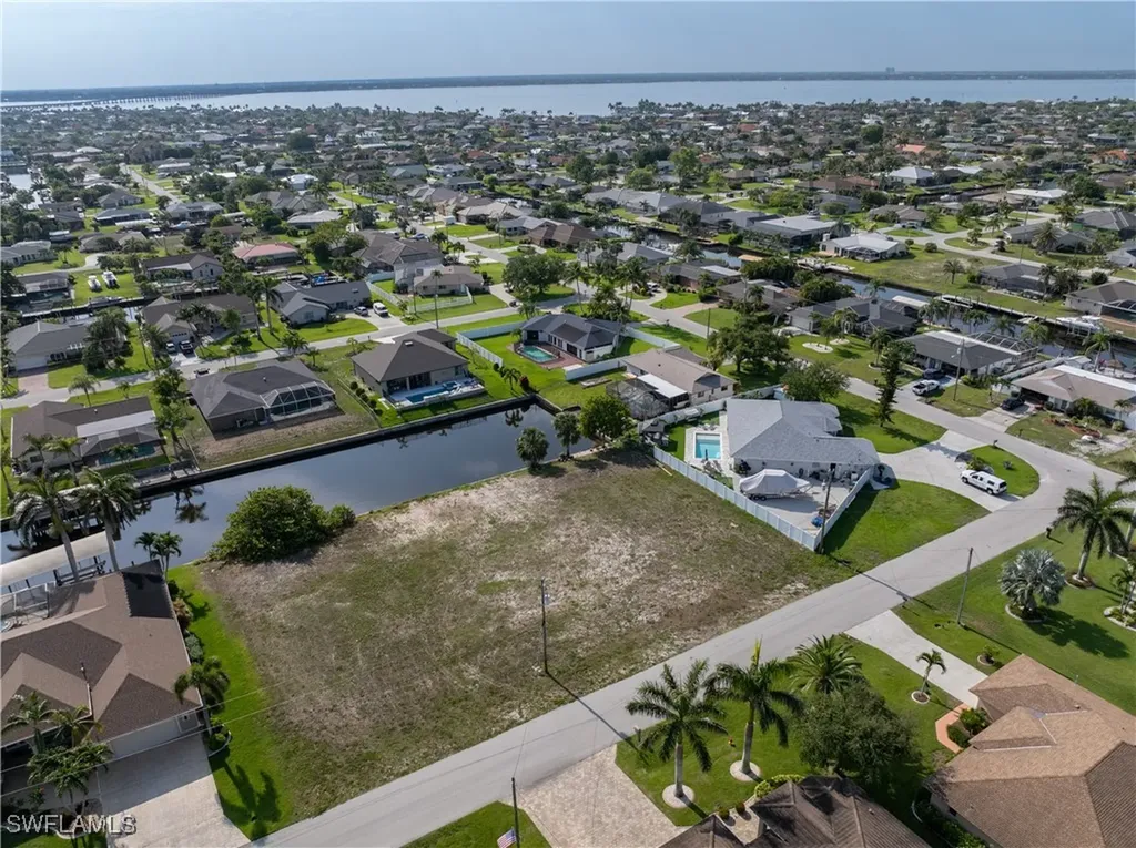 2529 SE 19th Avenue Cape Coral FL 33904