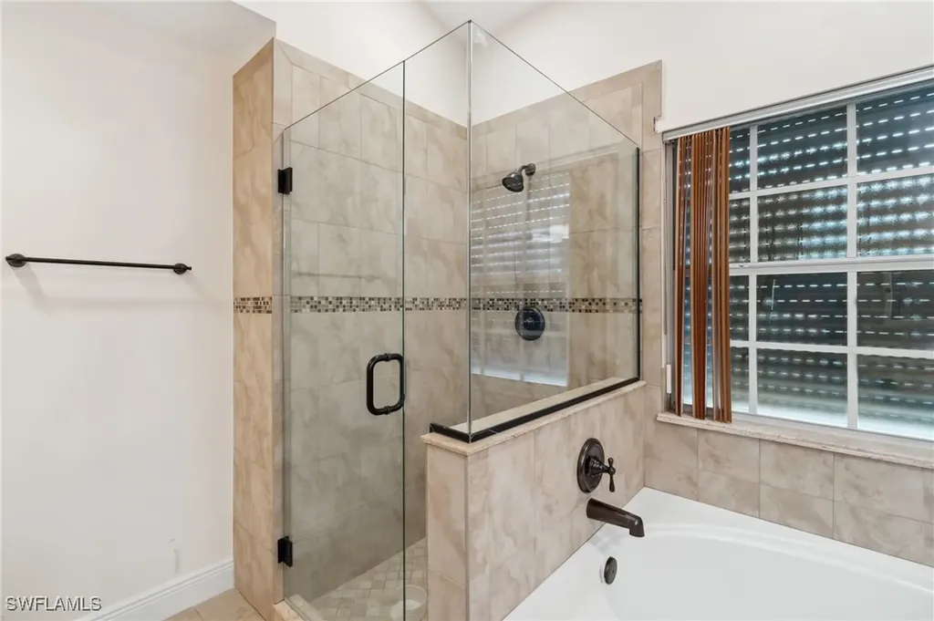 24797 Lakemont Cove Lane Bonita Springs FL 34134