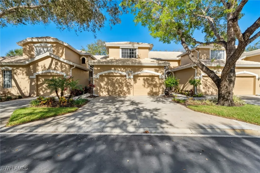 24797 Lakemont Cove Lane Bonita Springs FL 34134