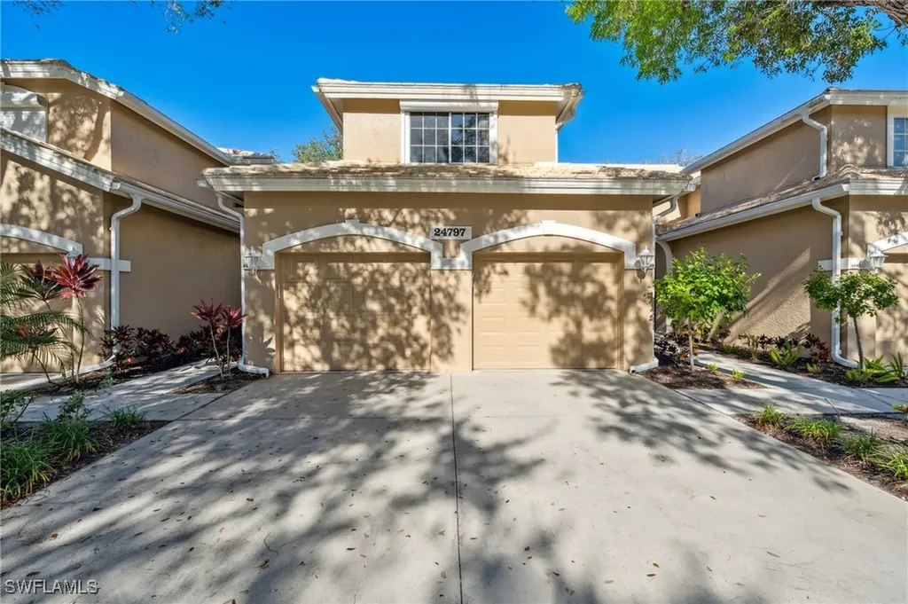 24797 Lakemont Cove Lane Bonita Springs FL 34134