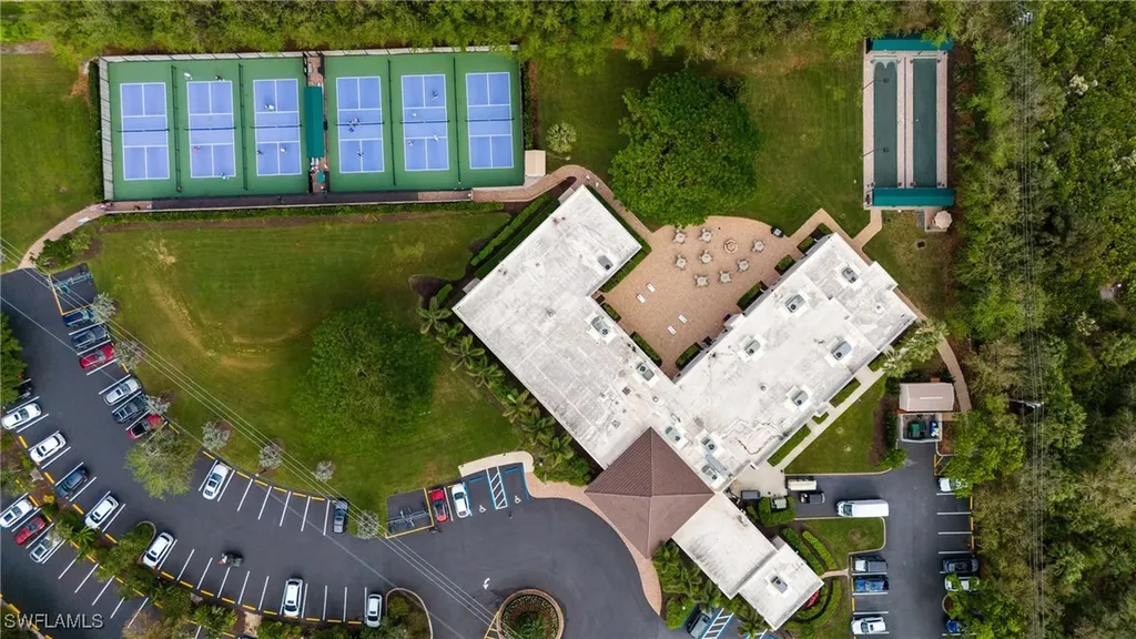 24797 Lakemont Cove Lane Bonita Springs FL 34134
