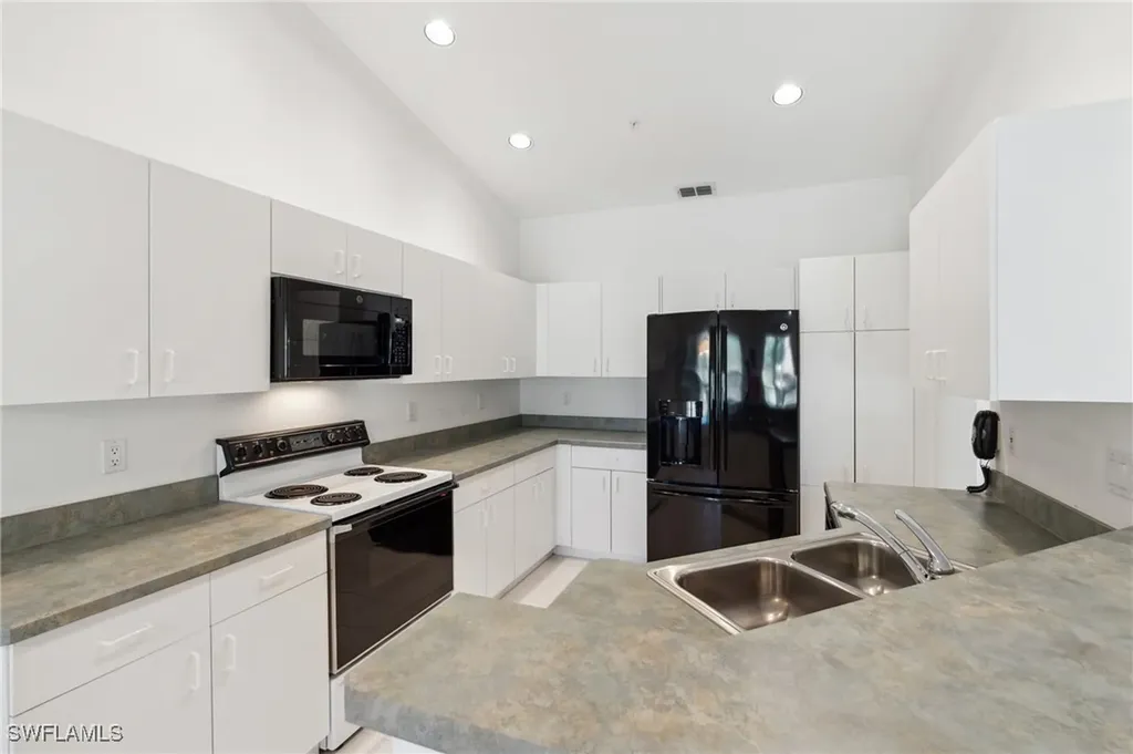 24797 Lakemont Cove Lane Bonita Springs FL 34134