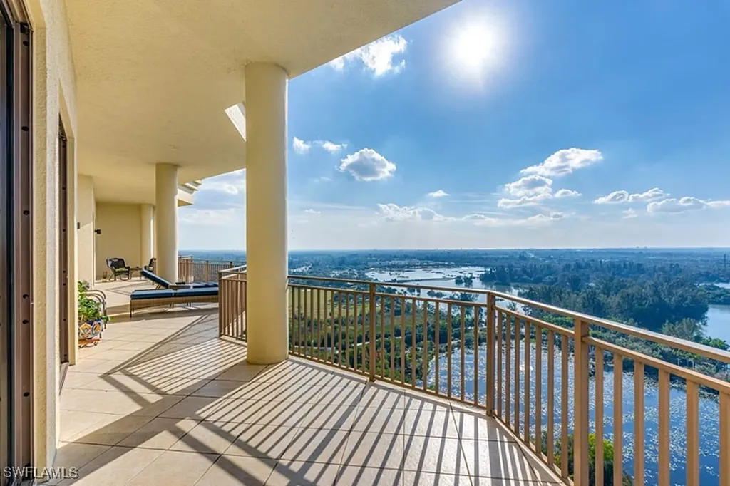14300 Riva Del Lago Drive Fort Myers FL 33907