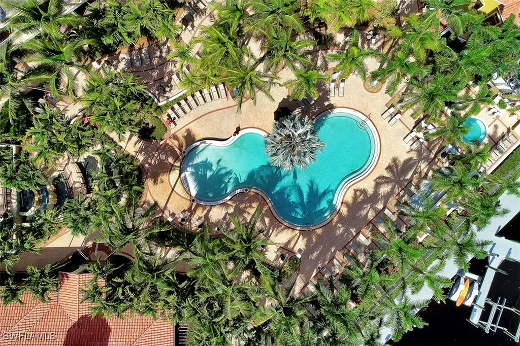 6081 Silver King Boulevard Cape Coral FL 33914