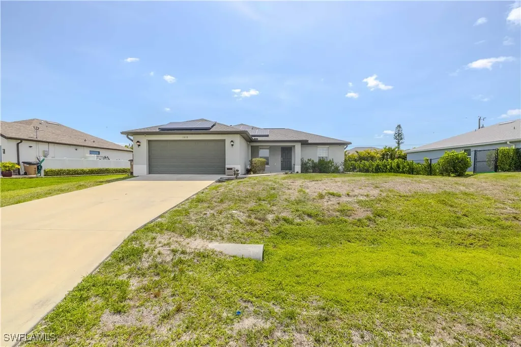1818 NE 6th Place Cape Coral FL 33909