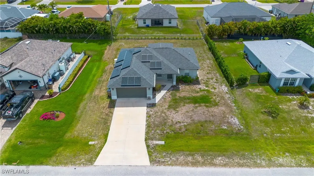 1818 NE 6th Place Cape Coral FL 33909