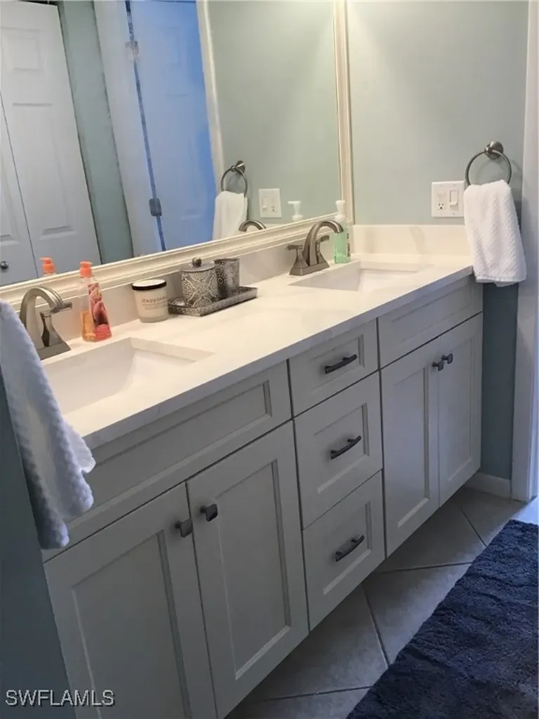 195 Peppermint Lane W Naples FL 34112