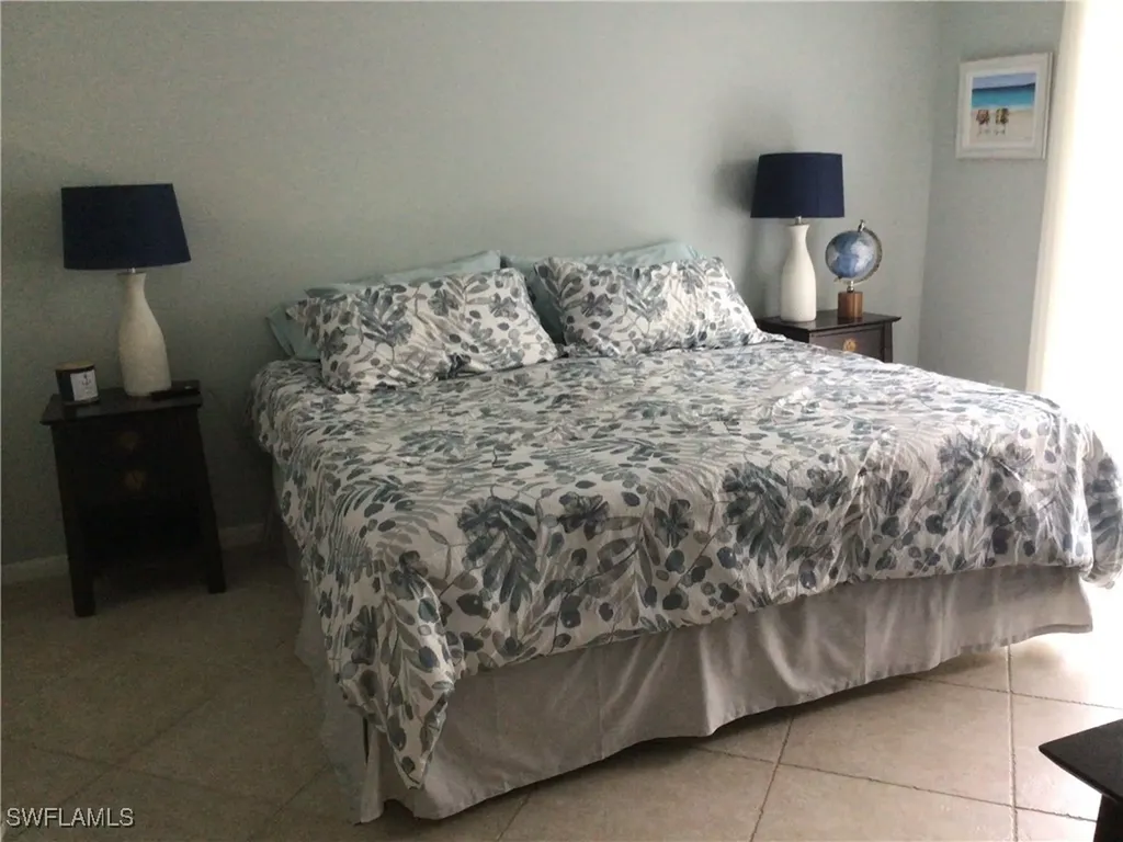 195 Peppermint Lane W Naples FL 34112