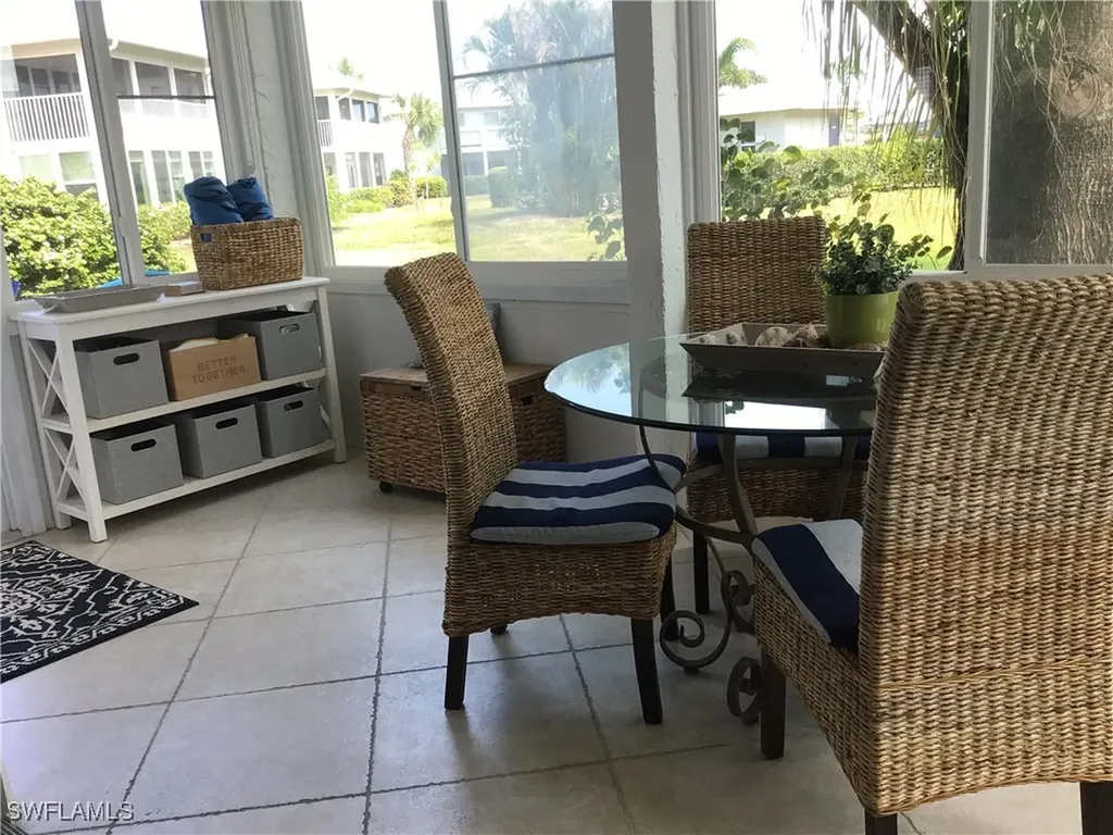 195 Peppermint Lane W Naples FL 34112