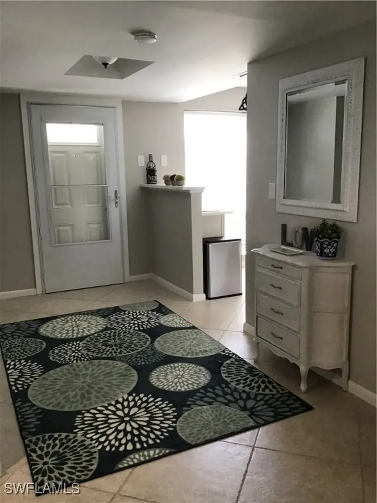 195 Peppermint Lane W Naples FL 34112