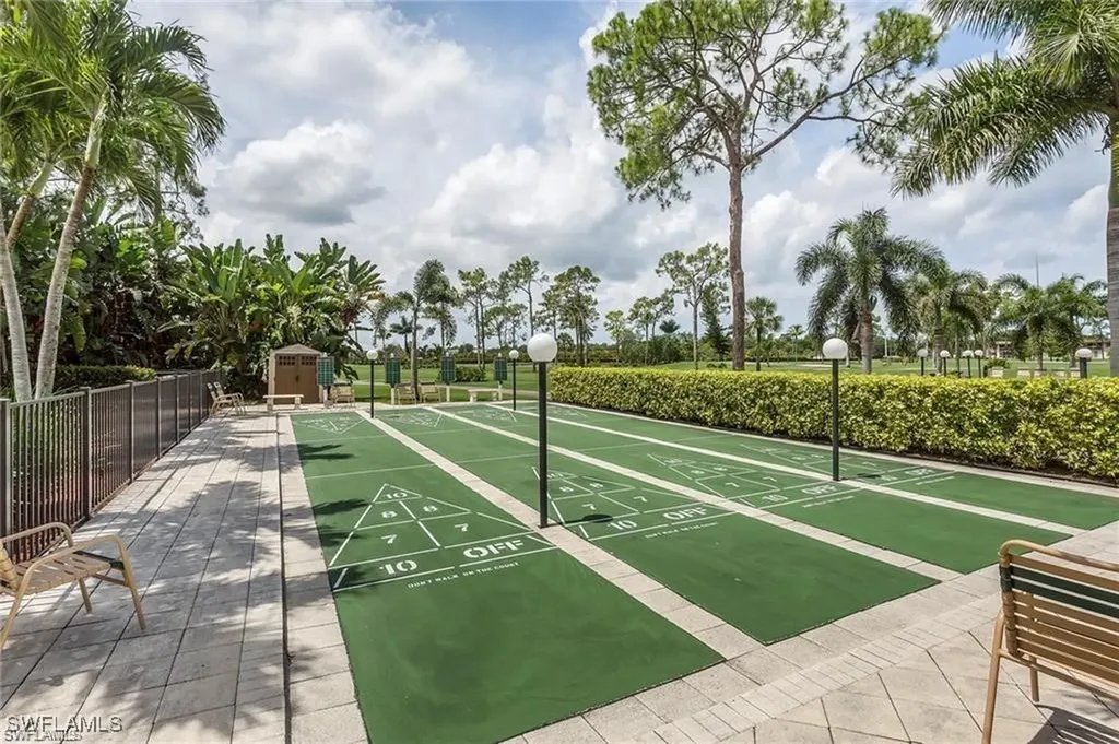 195 Peppermint Lane W Naples FL 34112