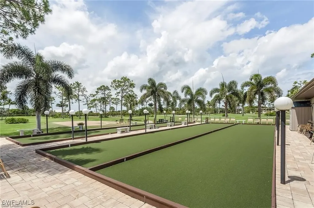 195 Peppermint Lane W Naples FL 34112