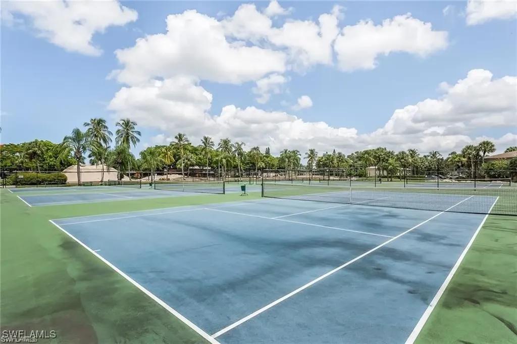 195 Peppermint Lane W Naples FL 34112