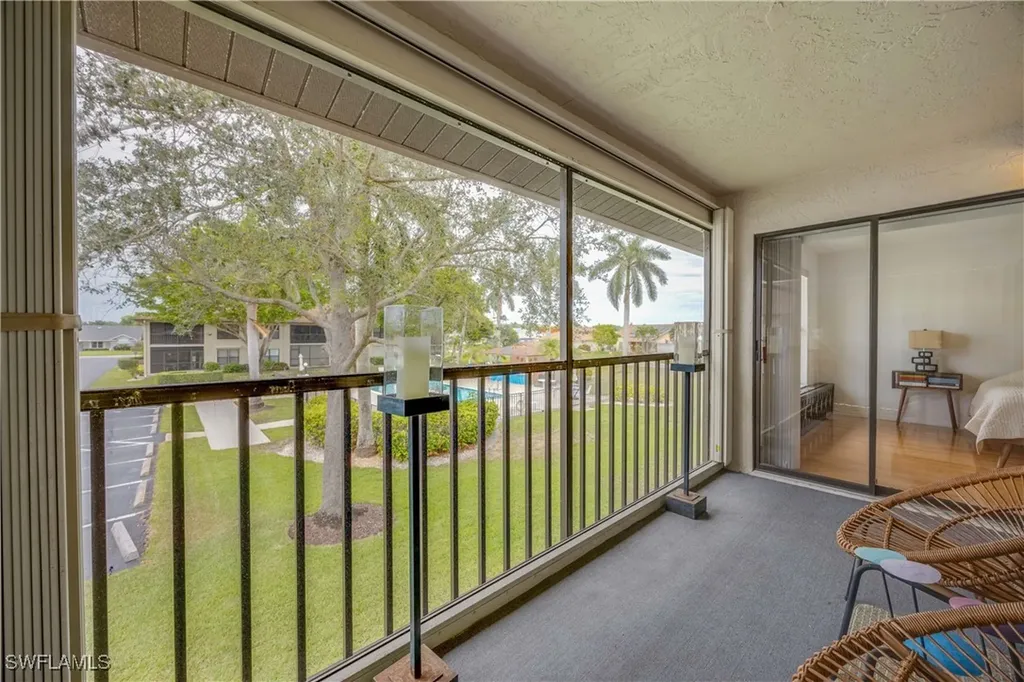 4241 Chantelle Drive Naples FL 34112