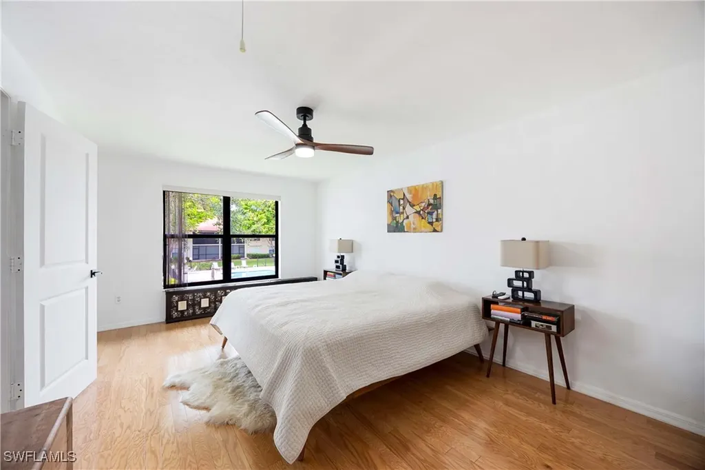 4241 Chantelle Drive Naples FL 34112