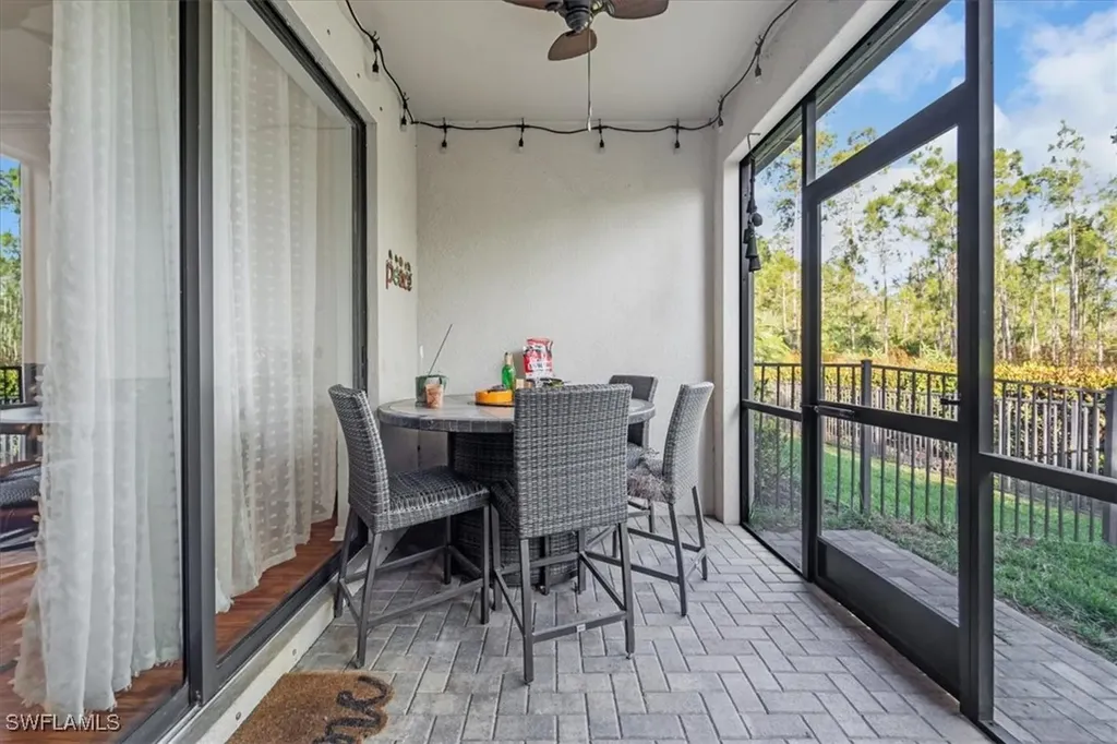 9052 Glenforest Drive Naples FL 34120