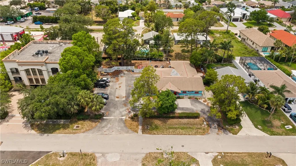 860 102nd Avenue N Naples FL 34108