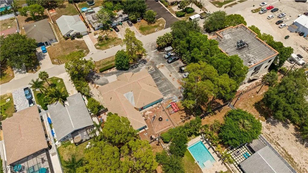 860 102nd Avenue N Naples FL 34108