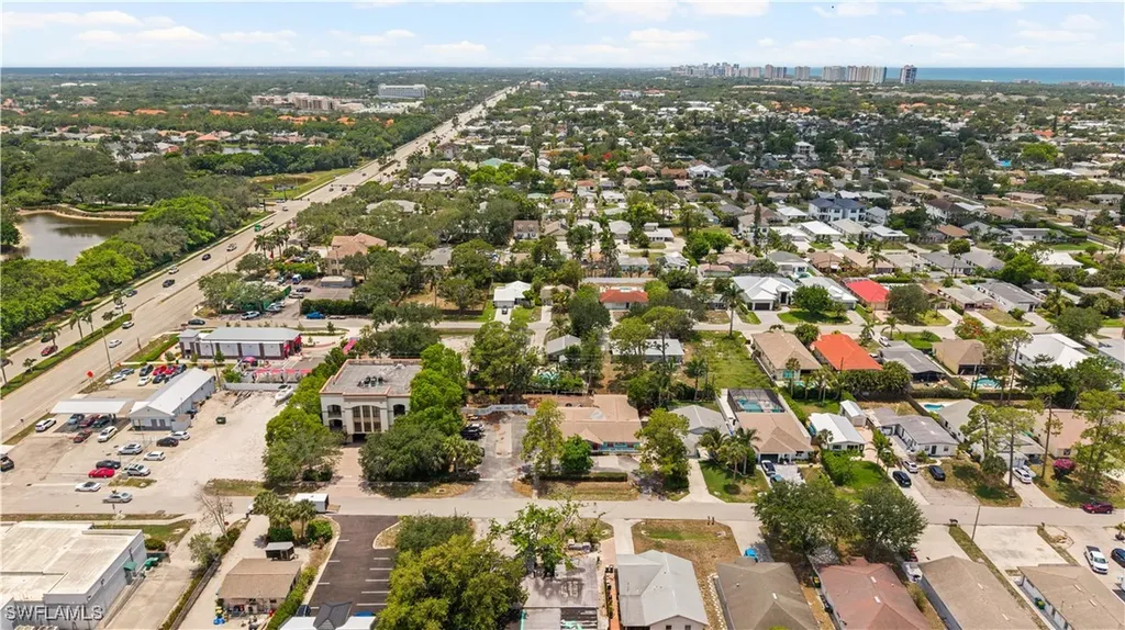 860 102nd Avenue N Naples FL 34108
