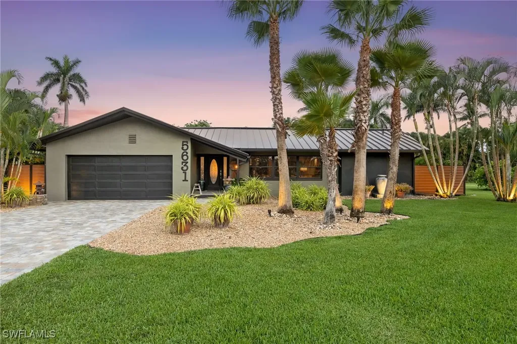 5631 Shaddelee Lane W Fort Myers FL 33919-2542