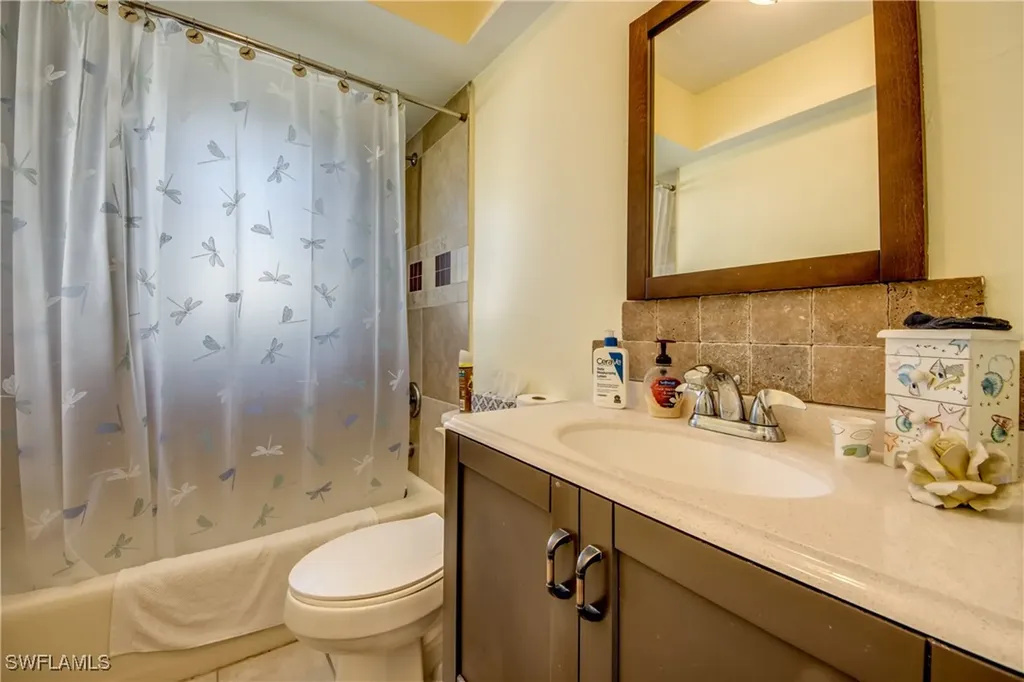 301 SW 32nd Terrace Cape Coral FL 33914