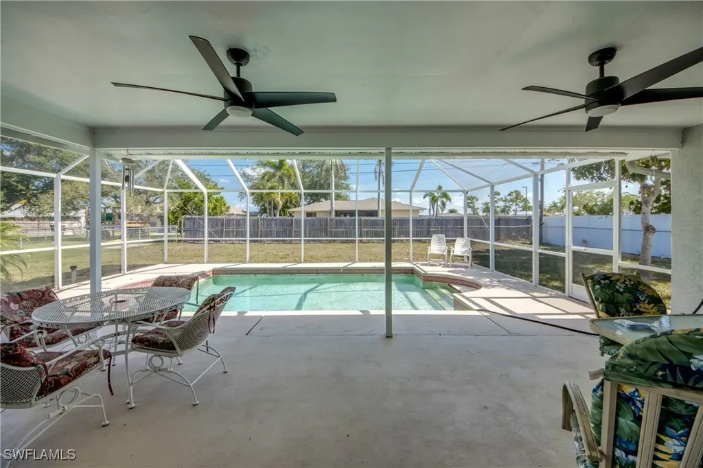301 SW 32nd Terrace Cape Coral FL 33914